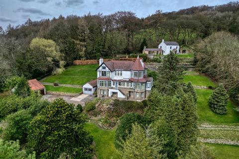 4 bed property, in Sheffield Road, £1,500,000