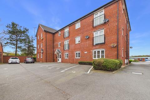 2 bed property, in Foss Road, £120,000