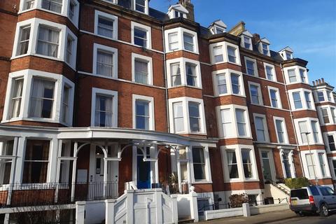 2 bed property, in Prince Of Wales Terrace, £50,000