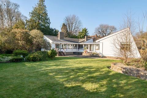 4 bed property, in Kingswood Road, £1,295,000