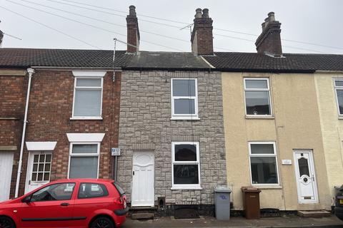 2 bed property, in William Street, £145,000