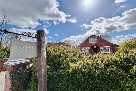 4 bed property, in Woodchurch Road, £700,000