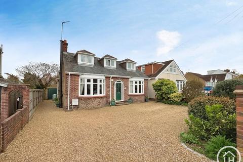 4 bed property, in Edwin Road, £680,000