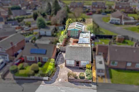 2 bed property, in Abbey Street, £315,000