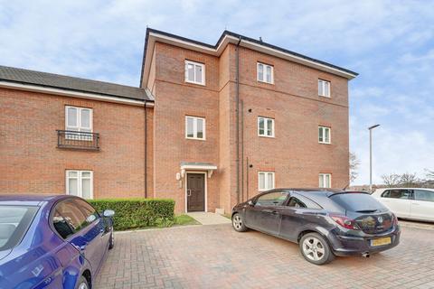 1 bed property, in Megginson Way, £165,000
