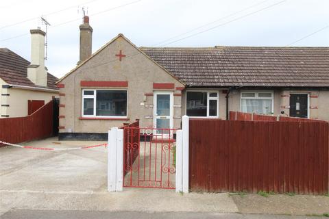 3 bed property, in Poplar Drive, £250,000