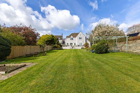 3 bed property, in Cheltenham Road, £925,000