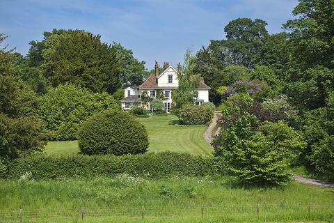 6 bed property, in Kettlebaston, £1,500,000
