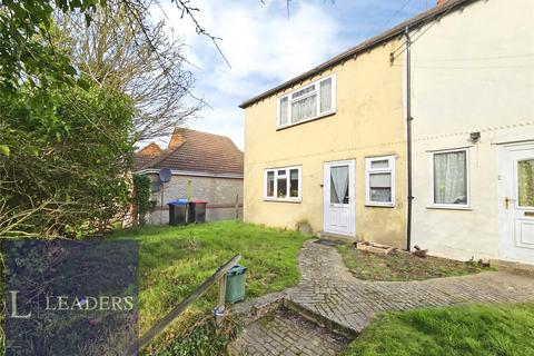 3 bed property, in Swan Street, £250,000