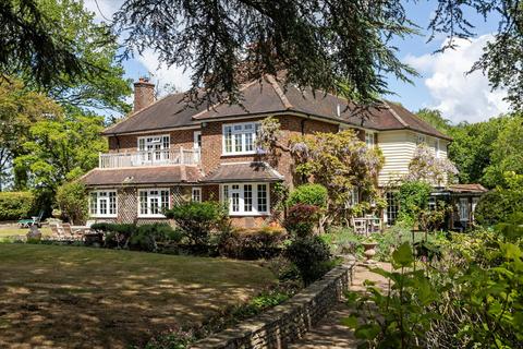 5 bed property, in Hale House Lane, £1,650,000
