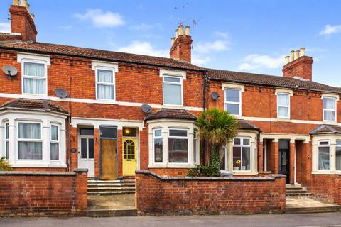 2 bed property, in Mill Road, £145,000