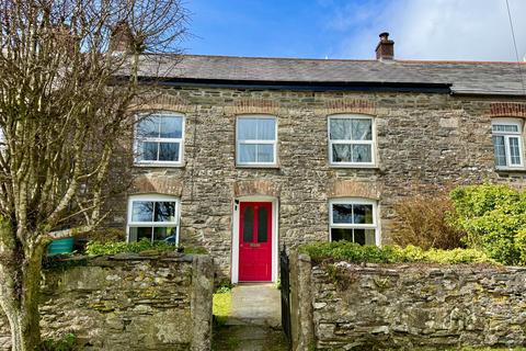 3 bed property, in Tregoodwell, £350,000