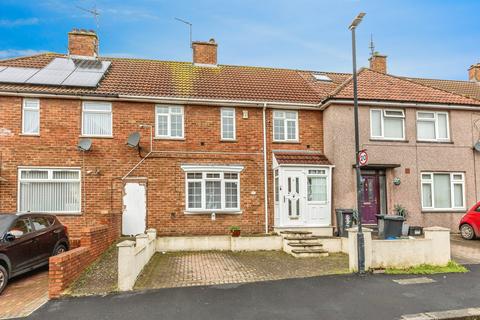3 bed property, in Staveley Crescent, £300,000