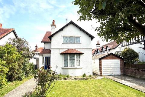 4 bed property, in Morley Road, £340,000