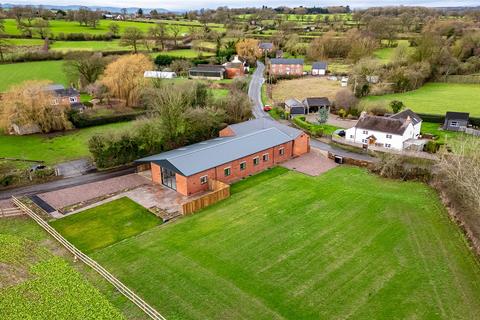 4 bed property, in Brown Heath, £995,000