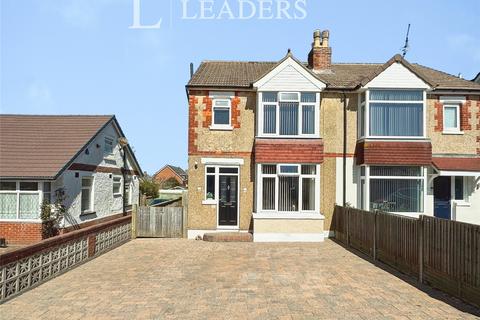 3 bed property, in Bushy Mead, £425,000
