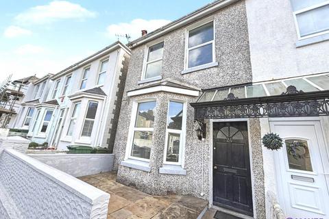 3 bed property, in Cedarcroft Road, £239,950