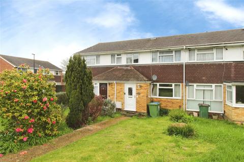 4 bed property, in Arden Close, £265,000
