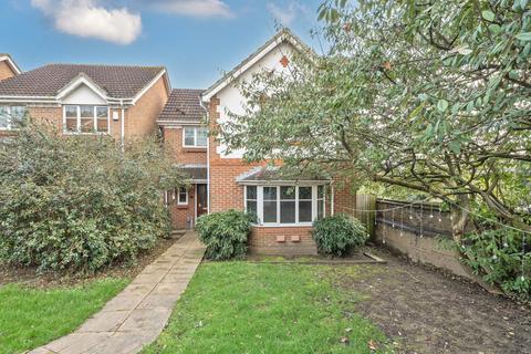 3 bed property, in Crosier Close, £849,995