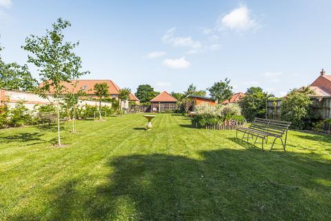 3 bed property, in Distinguished Barn Conversion in Weasenham, £635,000