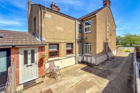 1 bed property, in Sandridge Road, £175,000