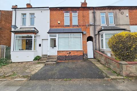 3 bed property, in Anderson Road, £229,000
