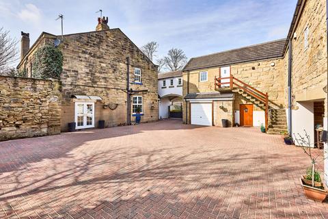 6 bed property, in Pontefract Road, £1,250,000