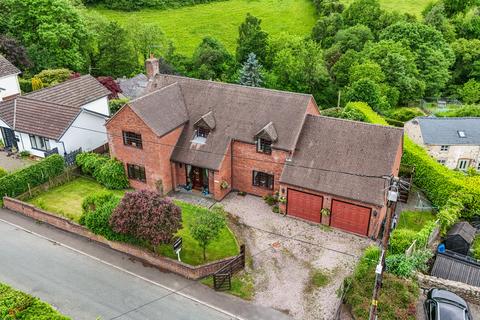 4 bed property, in Brooklands House, £625,000