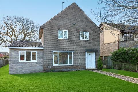 3 bed property, in Sandal Hall Close, £550,000