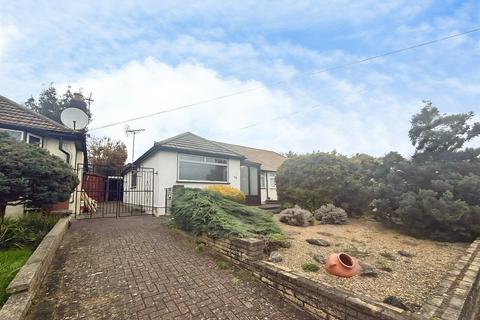 2 bed property, in Carpenders Avenue, £500,000
