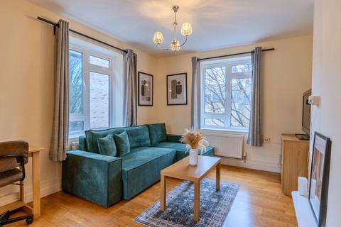 2 bed property, in Millman Court, £625,000