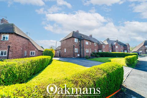 3 bed property, in Orchard Crescent, £375,000