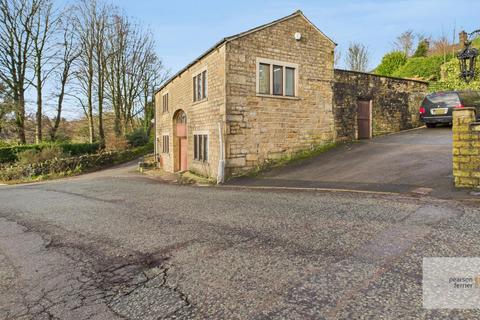 1 bed property, in The Barn, £250,000