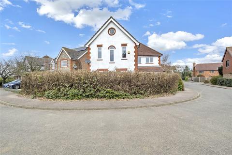 4 bed property, in Valentine Way, £550,000