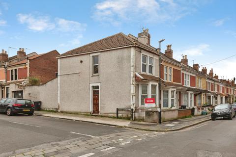 3 bed property, in Sandholme Road, £325,000