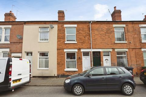 2 bed property, in Burder Street, £170,000