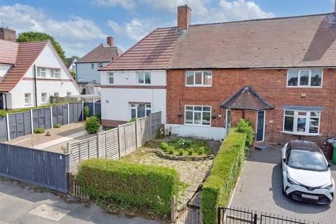 3 bed property, in Langdale Road, £180,000