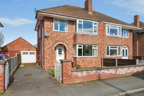 3 bed property, in Leaway, £249,950