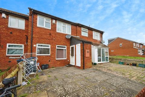 1 bed property, in Talbot Street, £80,000