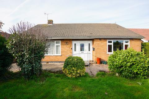 3 bed property, in Main Street Retford Nottinghamshire, £225,000