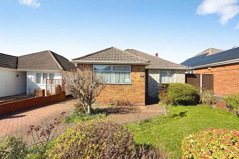 3 bed property, in Julian Road, £325,000