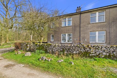 3 bed property, in 2 Woodside Cottages, £275,000