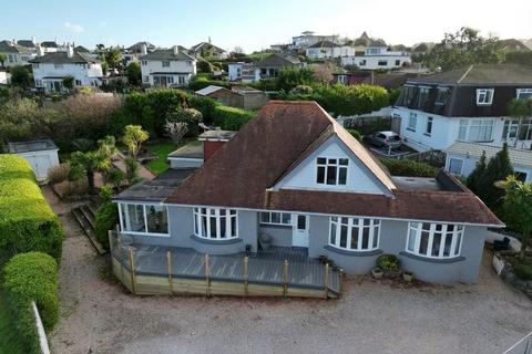 Land, in Cliff Park Road, £595,000