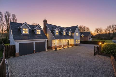 5 bed property, in Canfield Road, £1,150,000