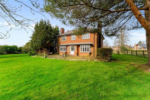 4 bed property, in Heybridge Lane, £1,950,000