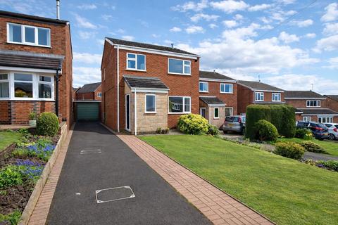 3 bed property, in John O'gaunts Way, £290,000