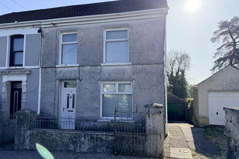 3 bed property, in School Road, £115,000