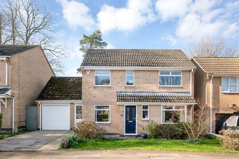 3 bed property, in The Pastures, £335,000