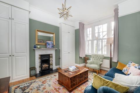 2 bed property, in Isis Street, £600,000
