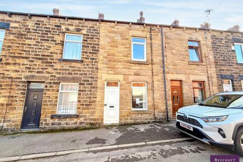 2 bed property, in Raley Street, £96,000